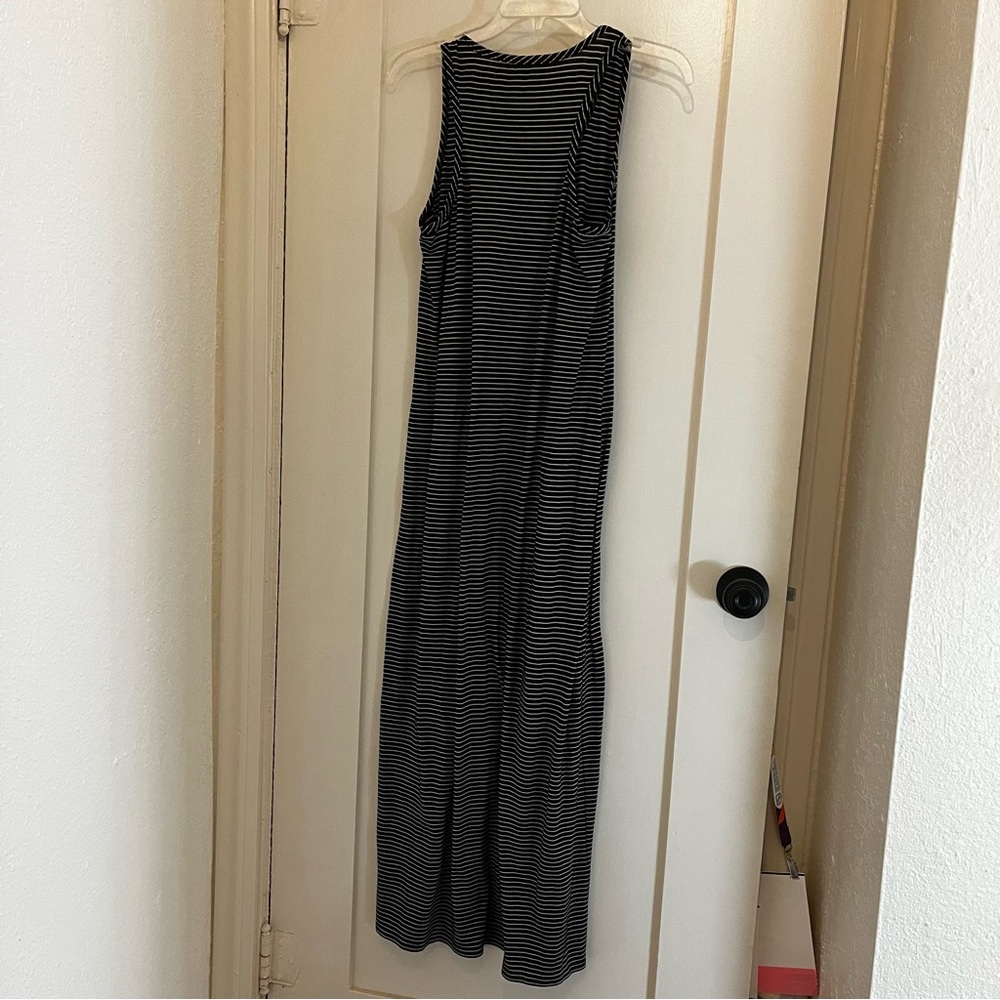 Two by Vince Camuto Black and White Striped Maxi Dress - Size M - Picture 6 of 6